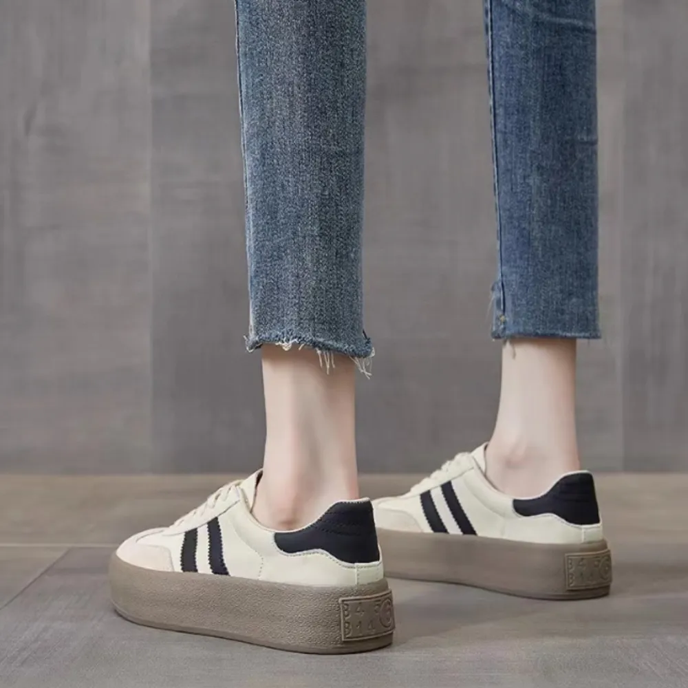 “Wire D”Shoes