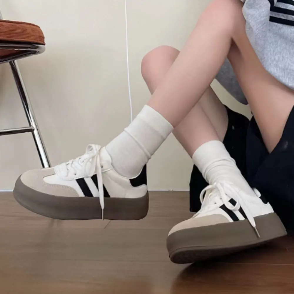“Wire D”Shoes