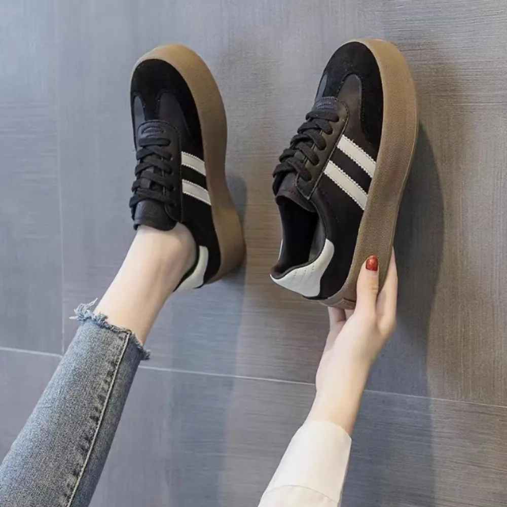 “Wire D”Shoes
