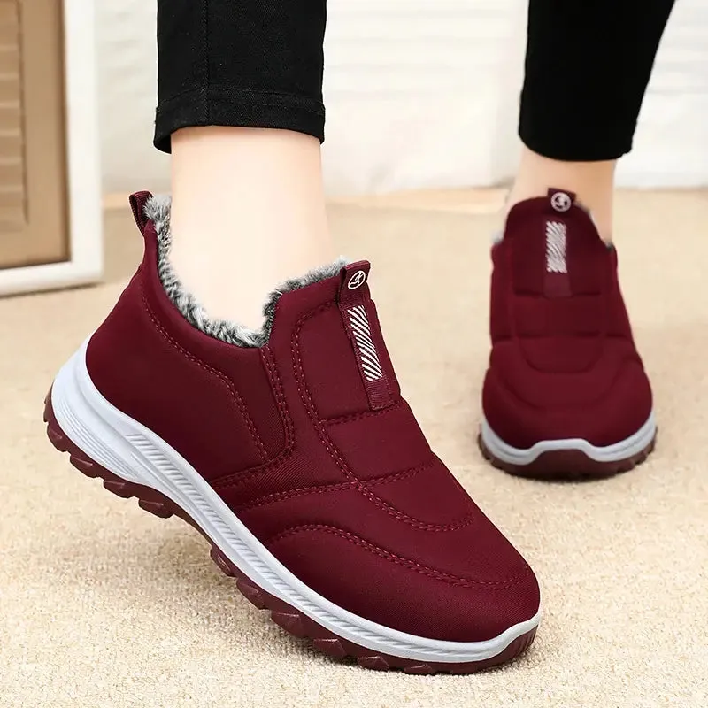 Women's Cozy Fleece-Lined Winter Slip-On Shoes